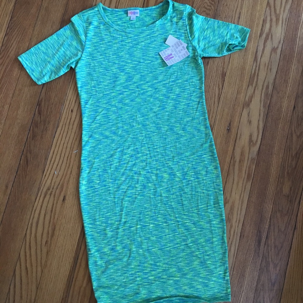 NWT blue-green patterned Lularoe Julia dress